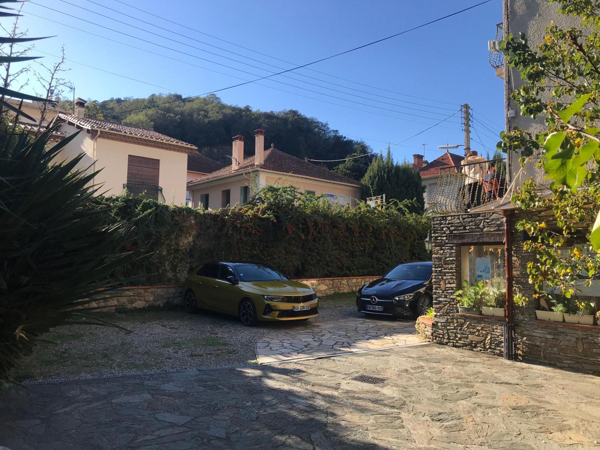 Hebergements A La Rive, Accueil Ouvert Tous Les Jours Jusqu'A 20H00 Dernier Delai, Depuis 30 Ans ! Reserver Ici Svp ! Merci ! Aucun Reglement A Distance Accepte, Paiement Par Cb, Especes, Cheque Ou Cheques-Vacances Imperativement A La Remise Des Clef Amélie-les-Bains-Palalda Exterior foto